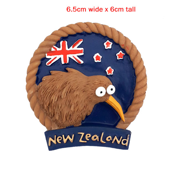 Magnet NZ Kiwi w/Flag image 0