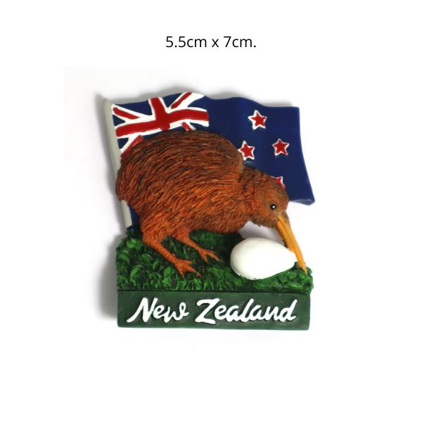 Magnet NZ Kiwi w/Egg & Flag