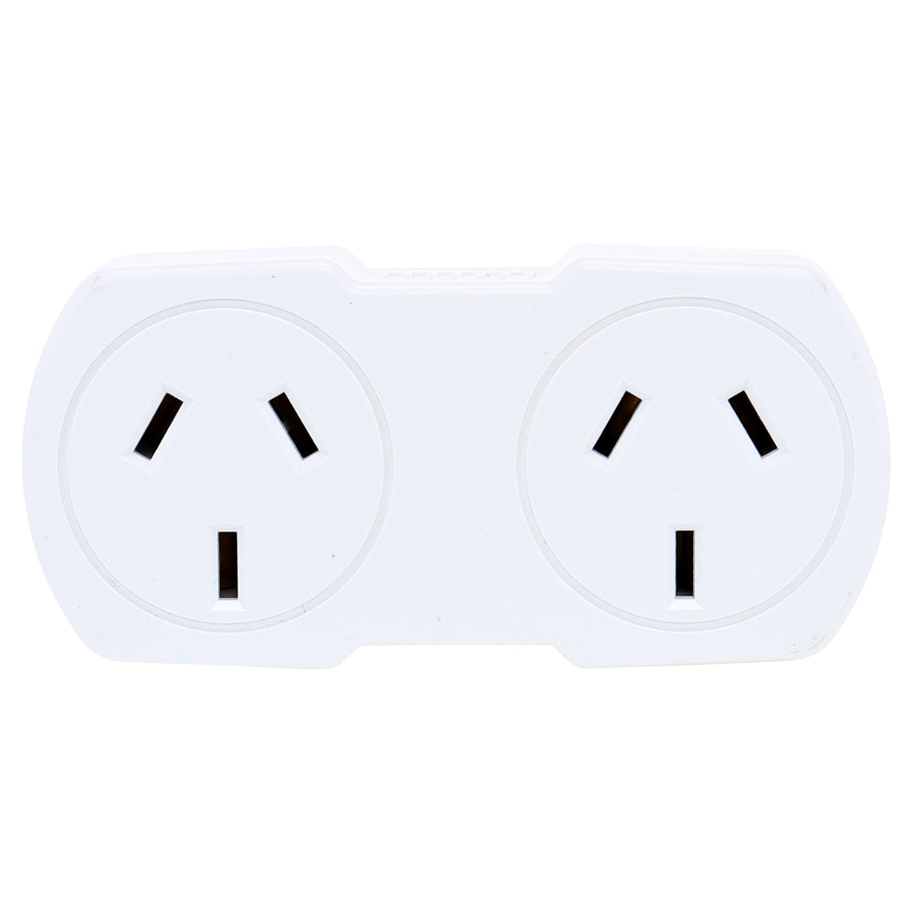 Double Adaptor Horizontal Right Hand 240V 10A