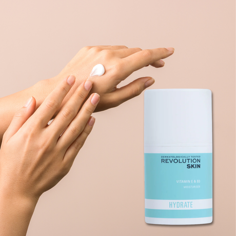 REVOLUTION SKIN 50mL Moisturiser – Vitamin E &amp; B3 Hydrate
