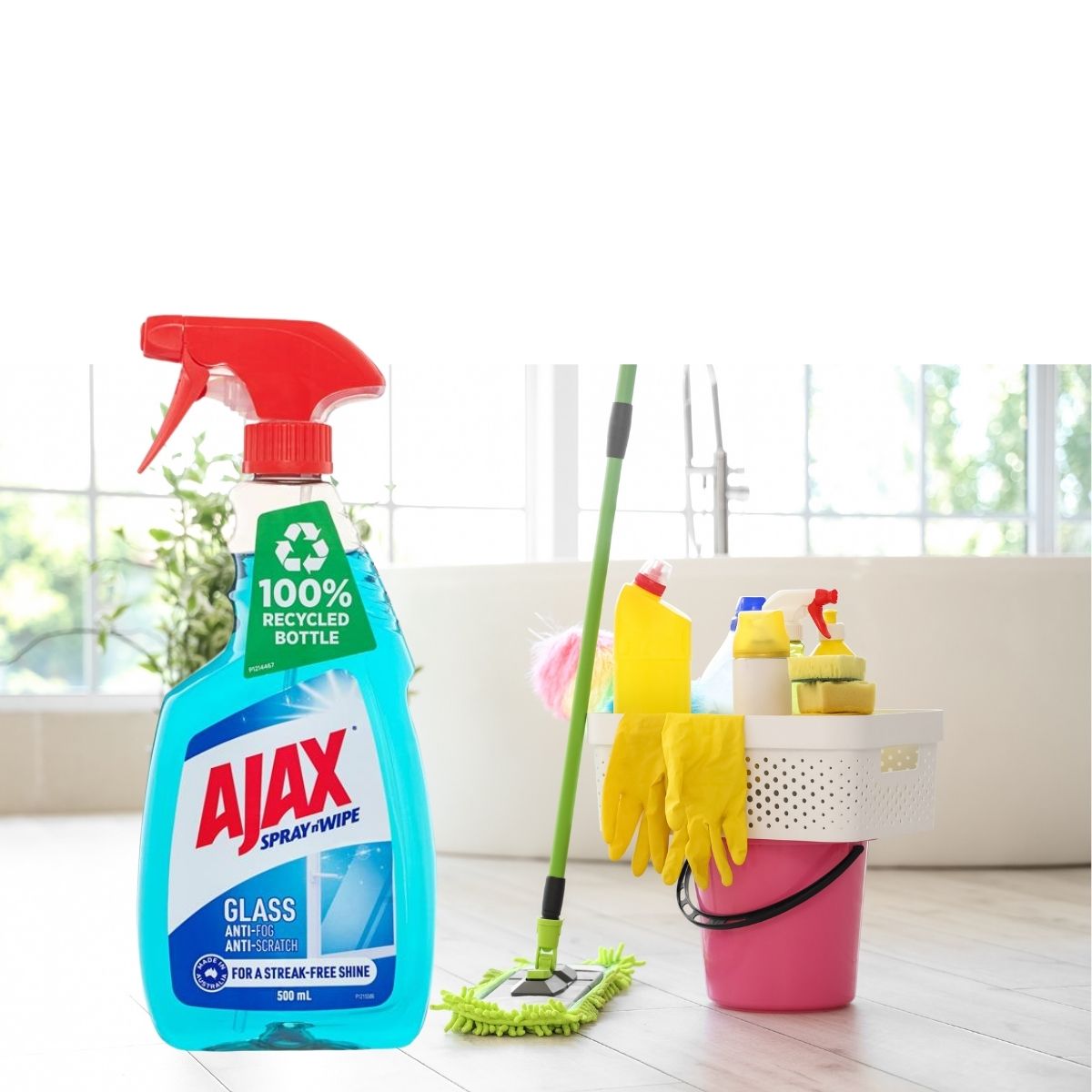Ajax Spray n’ Wipe Glass Cleaner 500mL